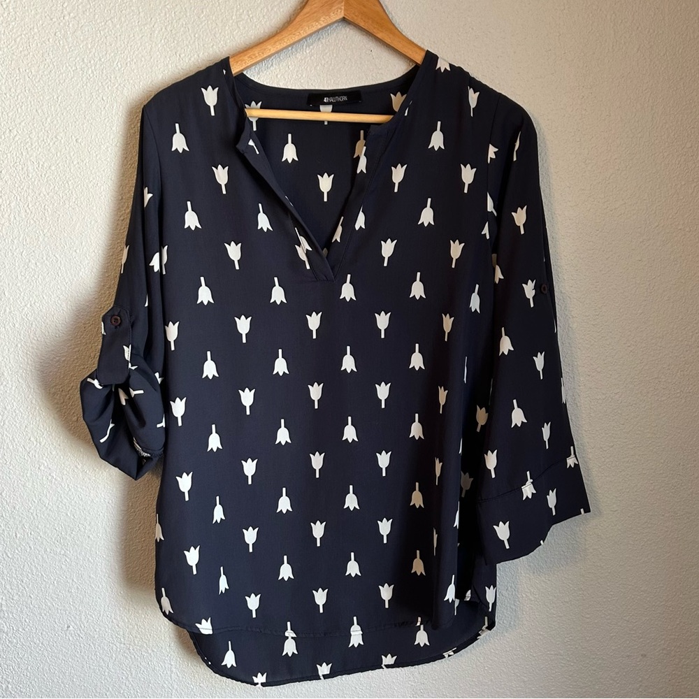 41 HAWTHORN | 3/4 Sleeve Silky Notch Neck Tulip Blouse